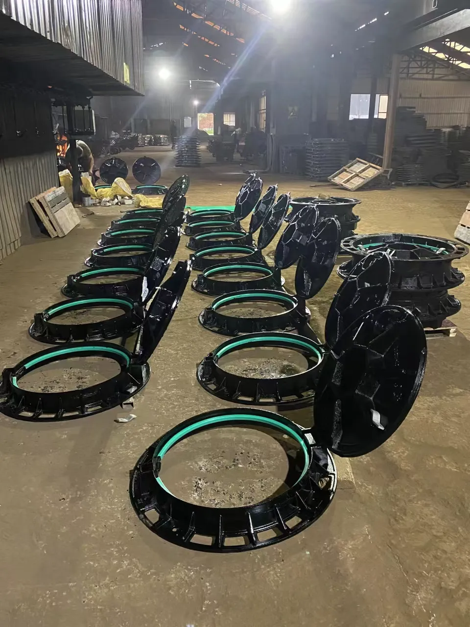 installing a manhole cover